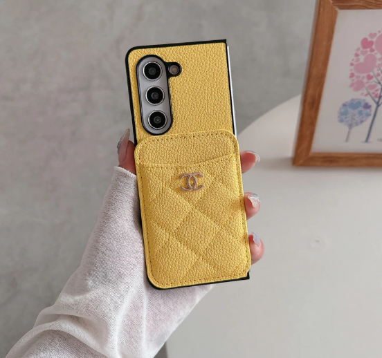 Elegant Pocket Design
