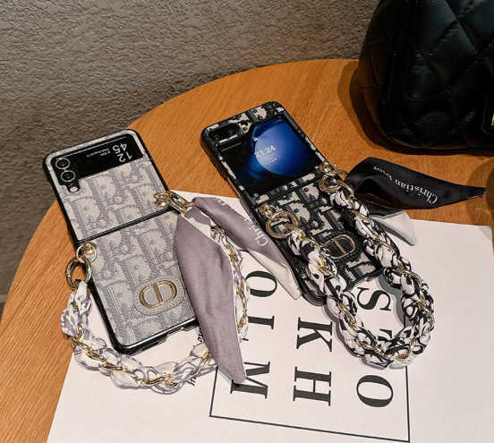 Luxury Chain Strap Pattern Case