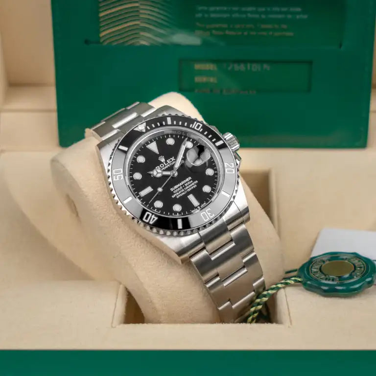 Submariner Date Steel Ceramic Bezel Black