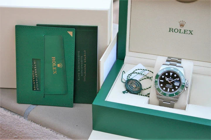 SUBMARINER LUNETTE VERTE